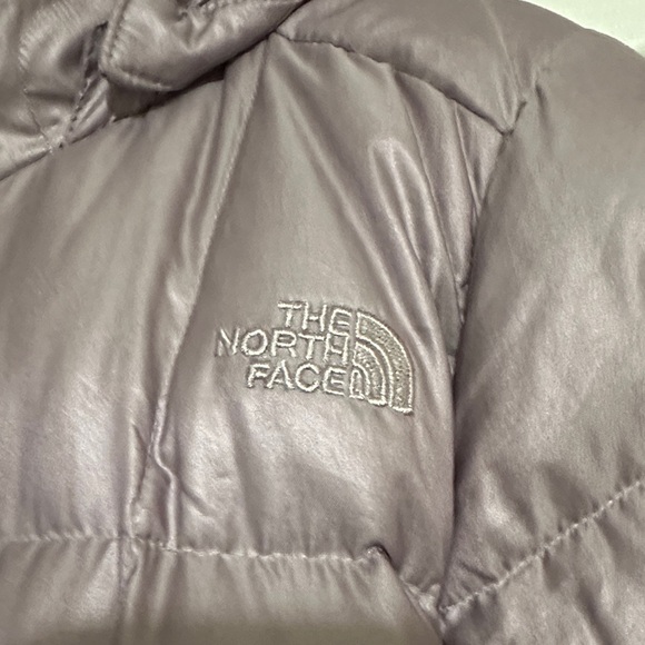 The North Face Women’s Metropolis Parka - Picture 2 of 11